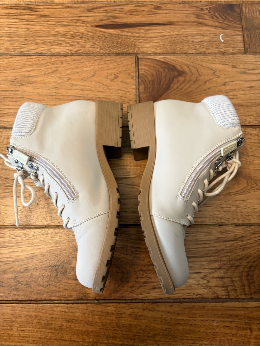 Trotters Becky ecru lace up booties